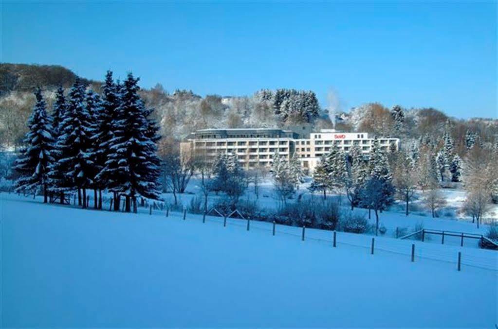 Hotel Am Kurpark Brilon Exterior foto